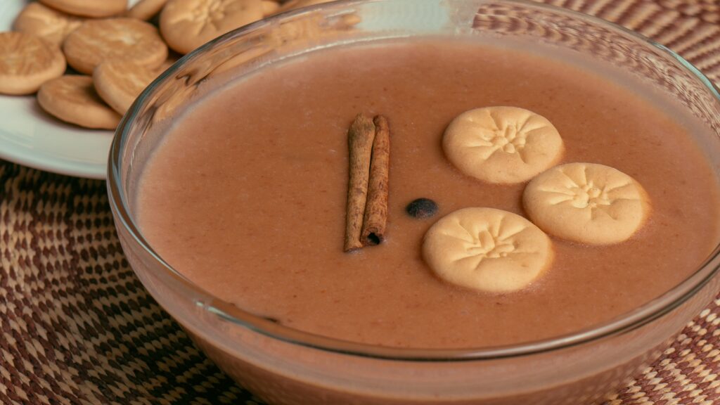 postre dominicano, habichuelas rojas, leche de coco, canela, clavo, azúcar